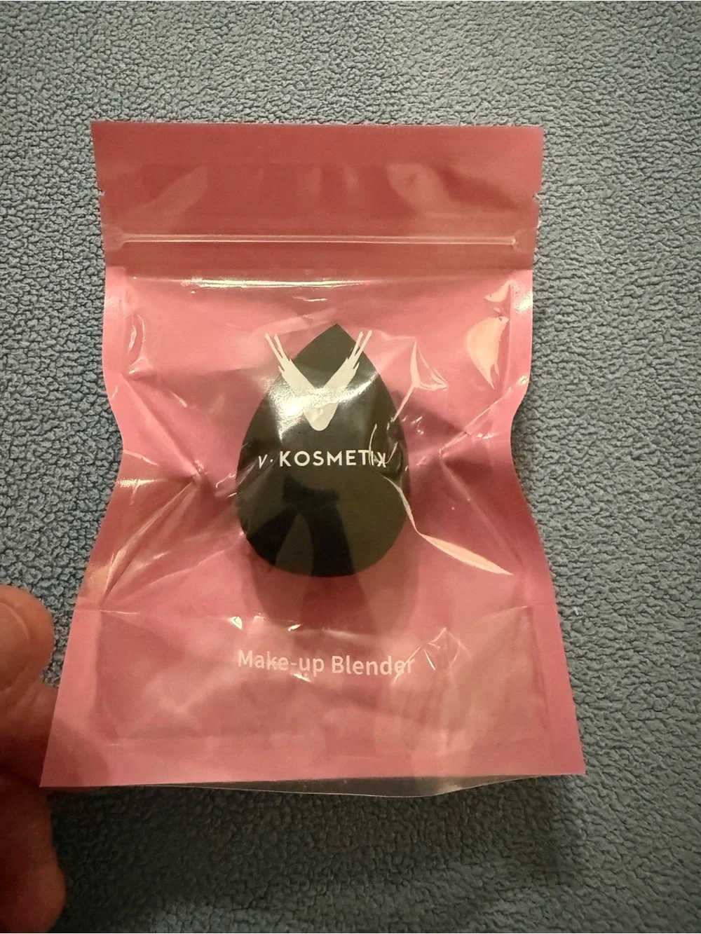 V. Kosmetik black easy use